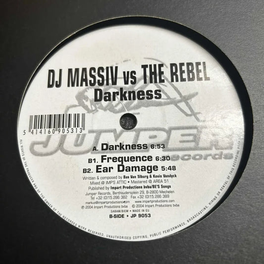 DJ Massiv vs. The Rebel – Darkness