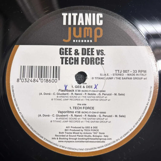 Gee & Dee vs. Tech Force – Flashback / Vaporitmo