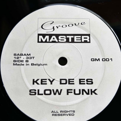 Key De Es – Atrativo Do Mar EP