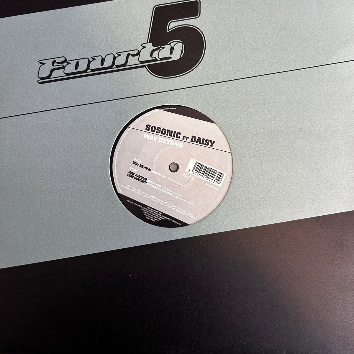 Sosonic Ft Daisy – Way Beyond